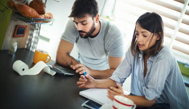 Debt Consolidation Versus Debt Settlement: Which Is Better?
