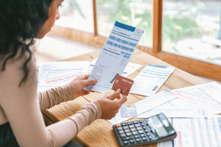 How to Pay Off Credit Card Debt Without a Loan 